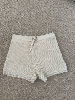 Onzie Cream Knit Drawstring Women's Shorts